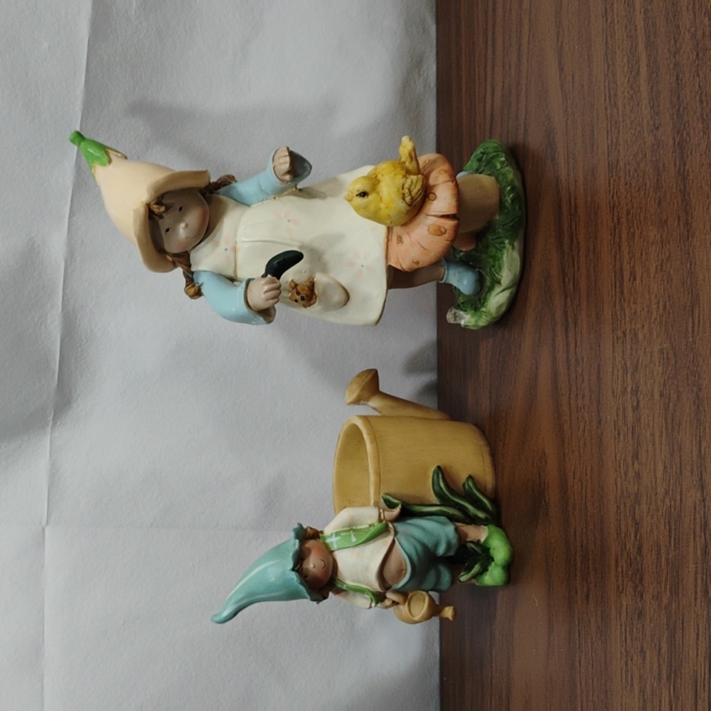 Set Of Vintage Petal People Figurines